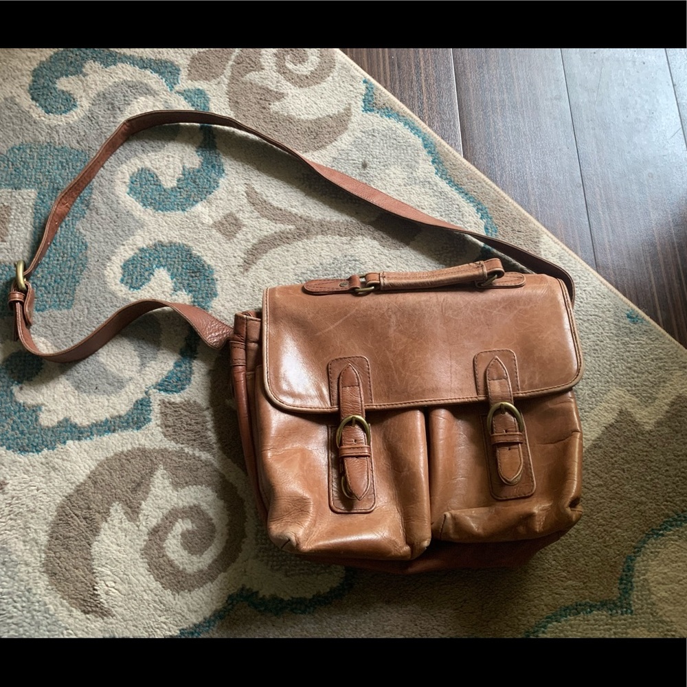 Vintage 90s leather bag